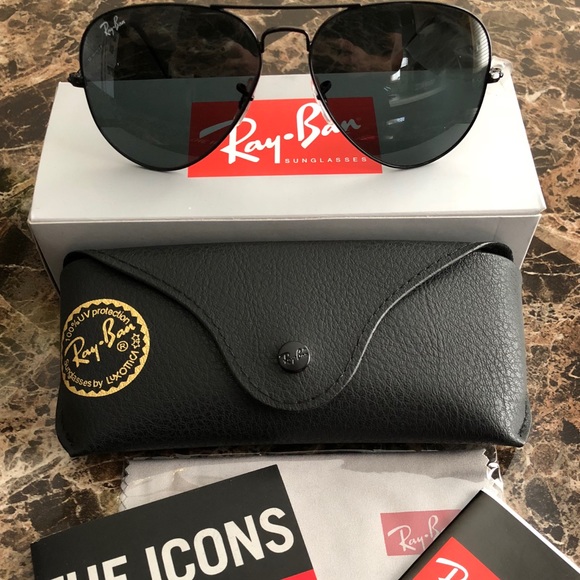 Ray-Ban Other - 💥BEST DEAL💥Rayban Aviator RB3025 Black G-15